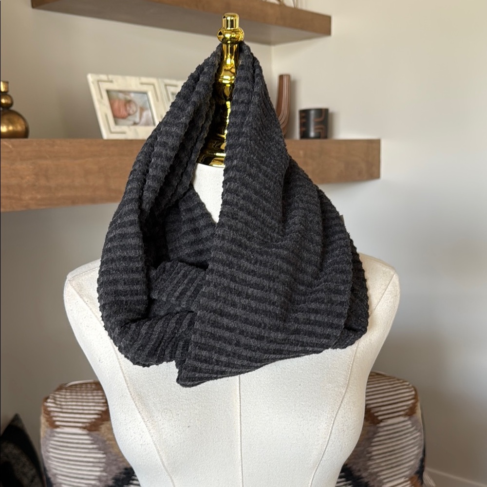 Ribbed Infinity Scarf